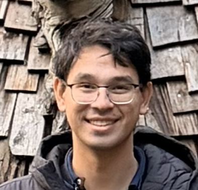 Headshot of Ethan Raffman